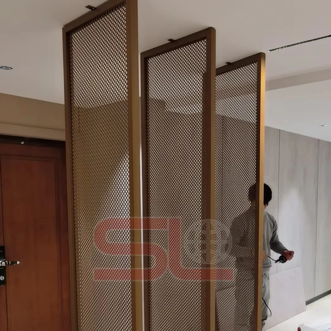 Decorative Screen & Privacy Stainless Steel Wire Metal Mesh Weather - Proofed Cleanable For Residential Divider