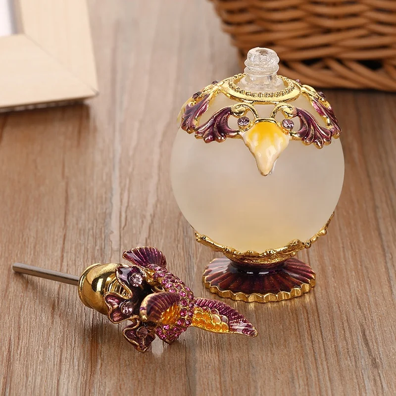 25ml Vintage Patented Metal Hummingbird Perfume Bottle Glass Pocket  Essential Oil Refillable AttarBottles Table Home Decoration