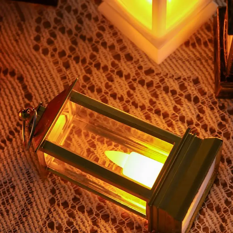 Top Sell Hanging Natural Home Decoration, Christmas Candle Holder Lantern Brown Color Plastic Led Candlestick Lamp