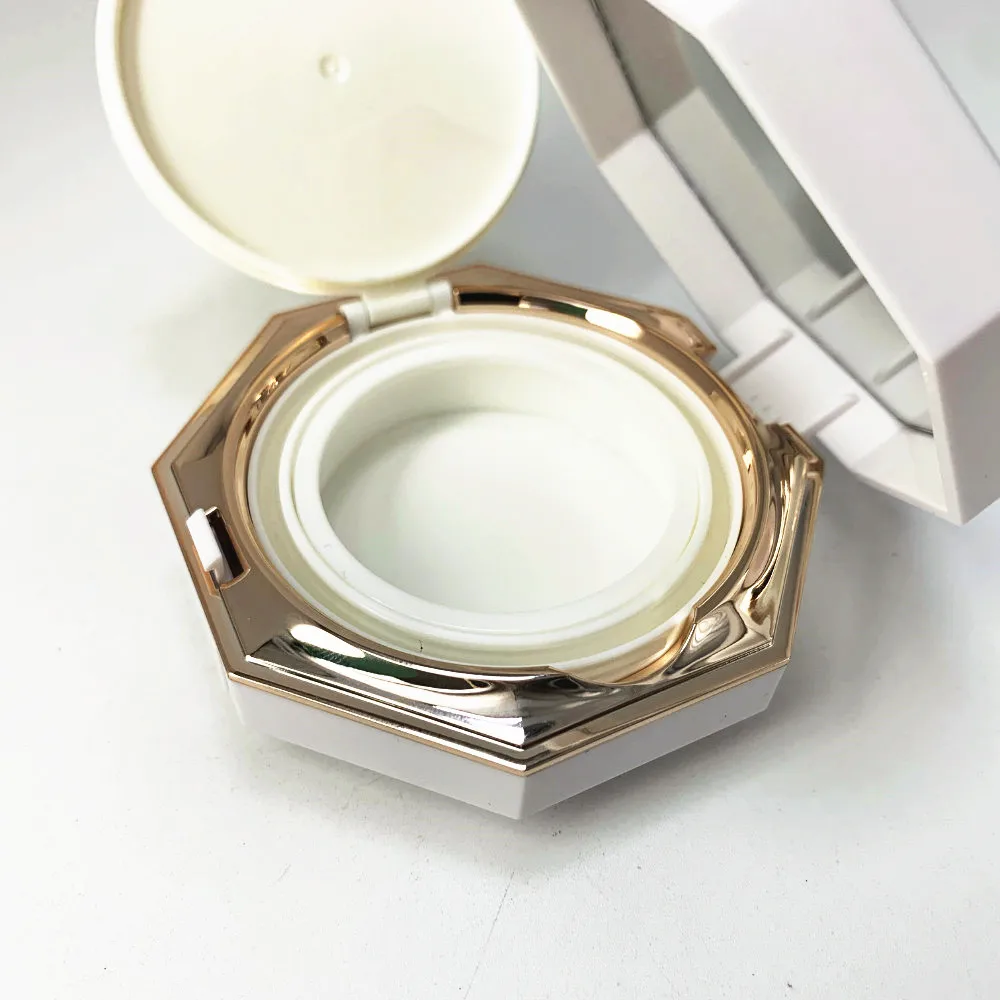 
Custom White Octagon Shape 15 g Empty Powder Compact Case with Private Labels 