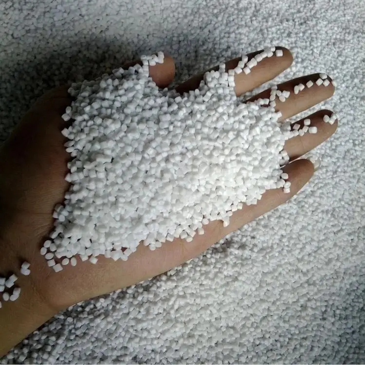 PET food grade polyester chip water bottle material extrusion injection plate grade CZ-302 plastic raw materials