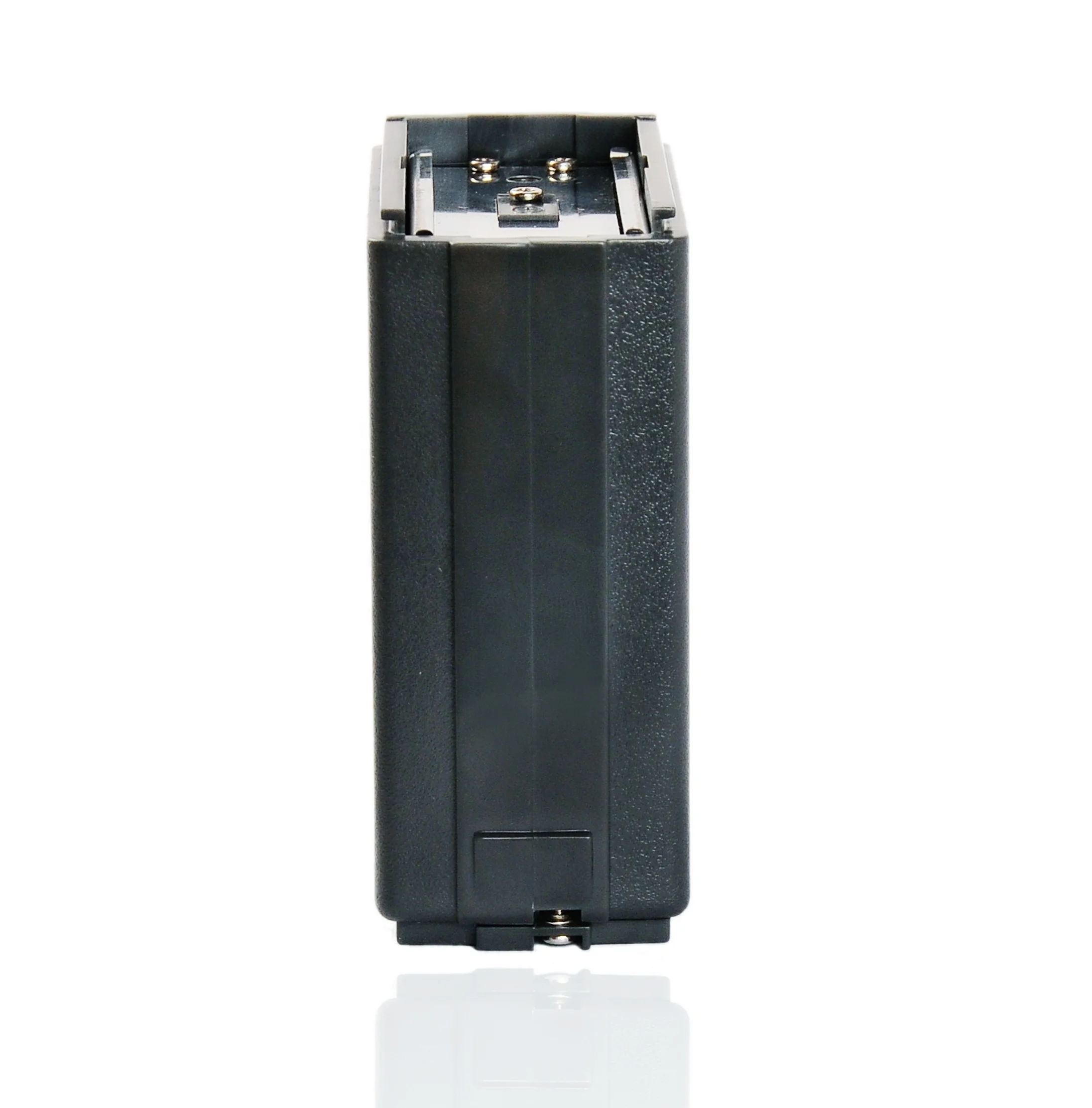 
New arrival alkaline battery case IC-8 CM-12 walkie talkie battery case for ICOM IC-02AT/2GAT/2AT/3AT/4AT IA-H2/H16/H12/U2/U12 
