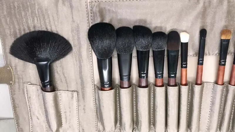 Custom make-up artist professional top high end animal makeup brush set 26pcs best quality goat hair sable hair makeup brushes