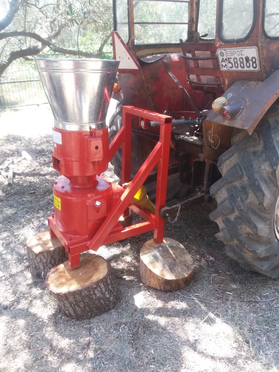 50-70HP Tractor power pellet mill TO wood