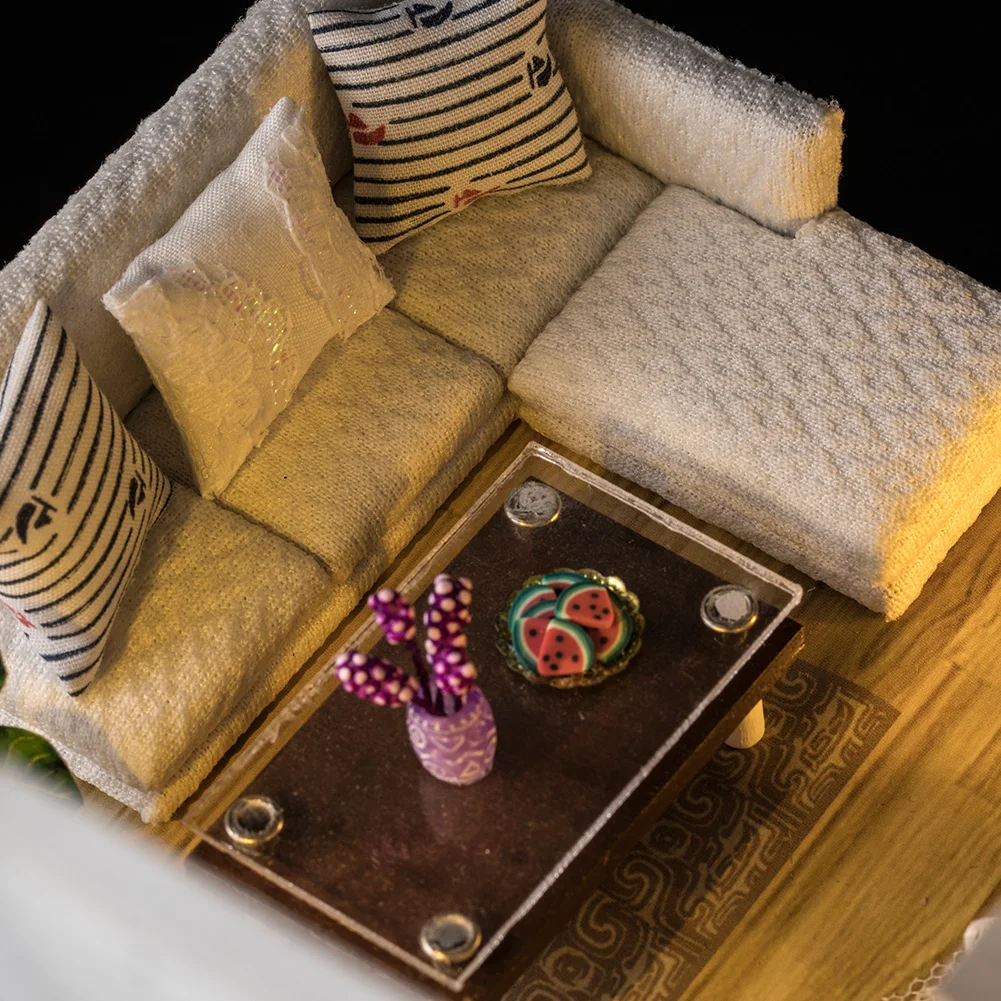 Набор деревянных миниатюрных кукольных домиков с подсветкой