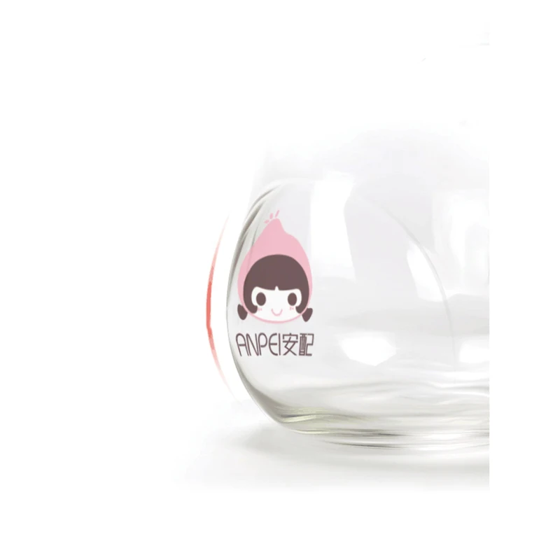 Wholesale custom baby products without Bpa silicone pacifiers high borosilicate glass bottles