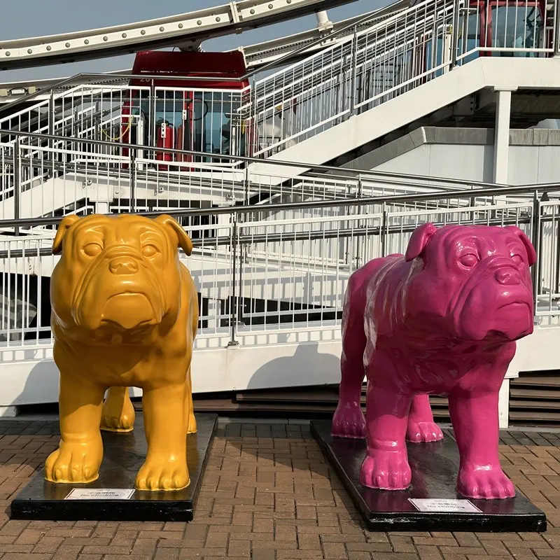 Скульптура пантеры из стекловолокна