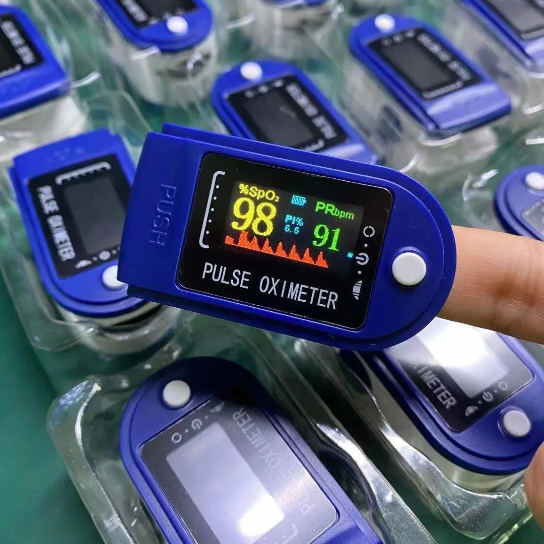 convenient Telemedicine health care remote monitor to families 4G finger pulse Oximeter
