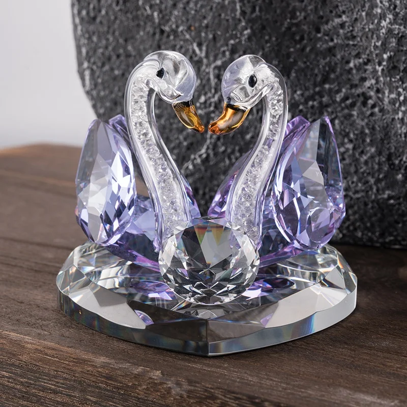 Wholesale Feng Shui Crystal Mandarin Ducks Swan Statue for Love and Fidelity the Car Decoration