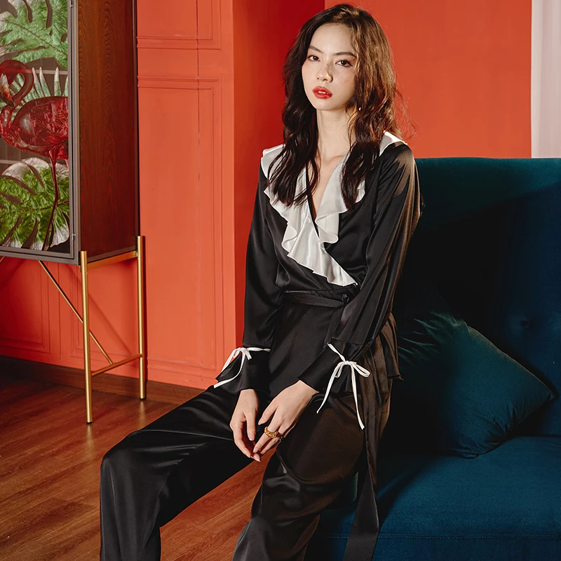 2022 Romantic sleepwear design long sleeves long pants satin two pieces pajamas set women housecoat with lotus leaf collar