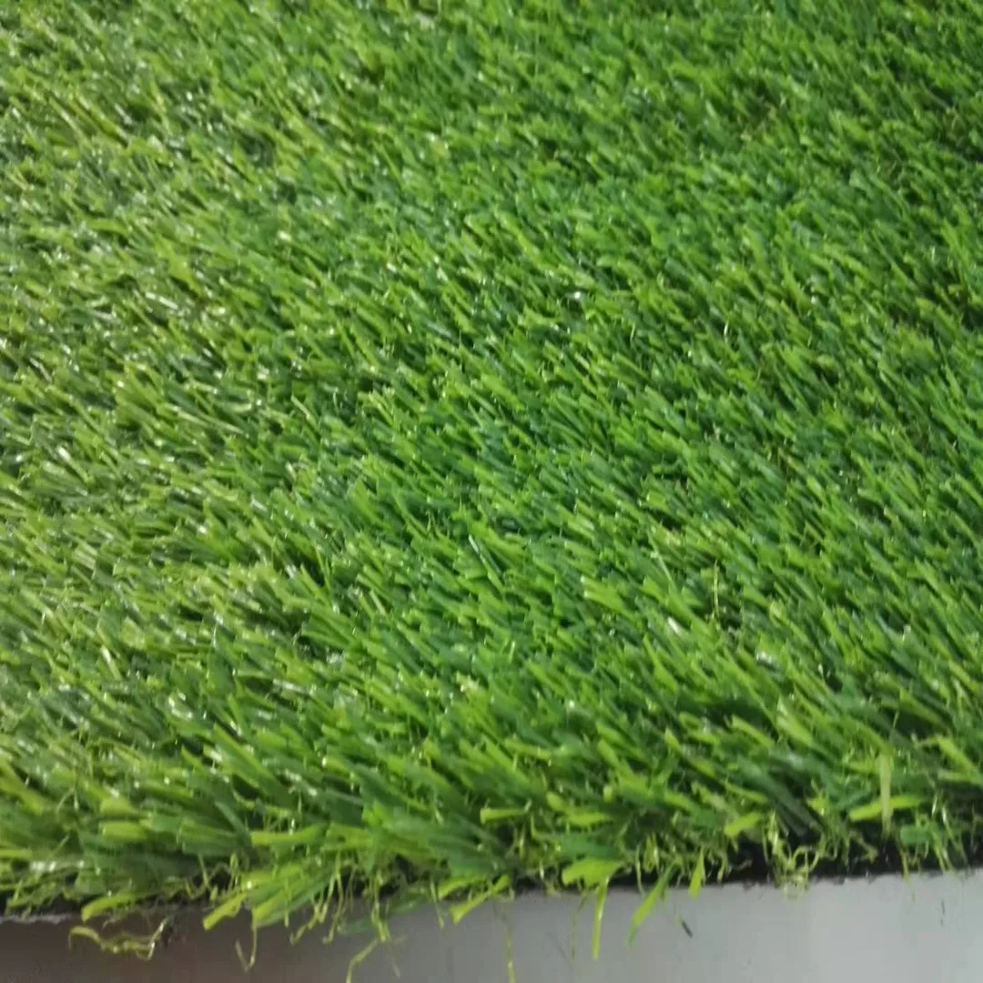 All weather Green Artificial Grass Soft PE Natural Looking Grass For Garden Decoration Lawn