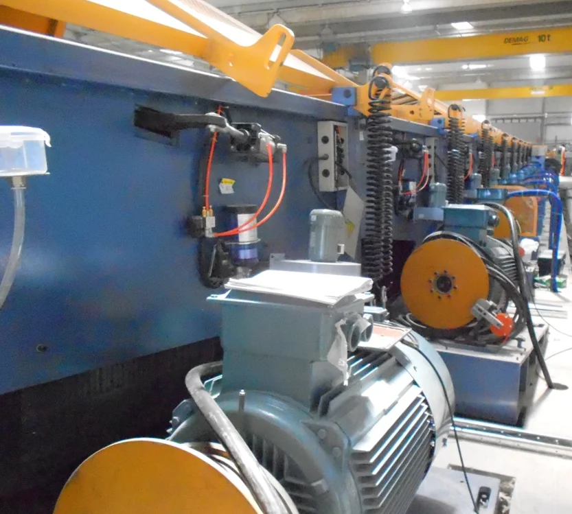 
Automatic drawing machine for steel wire 