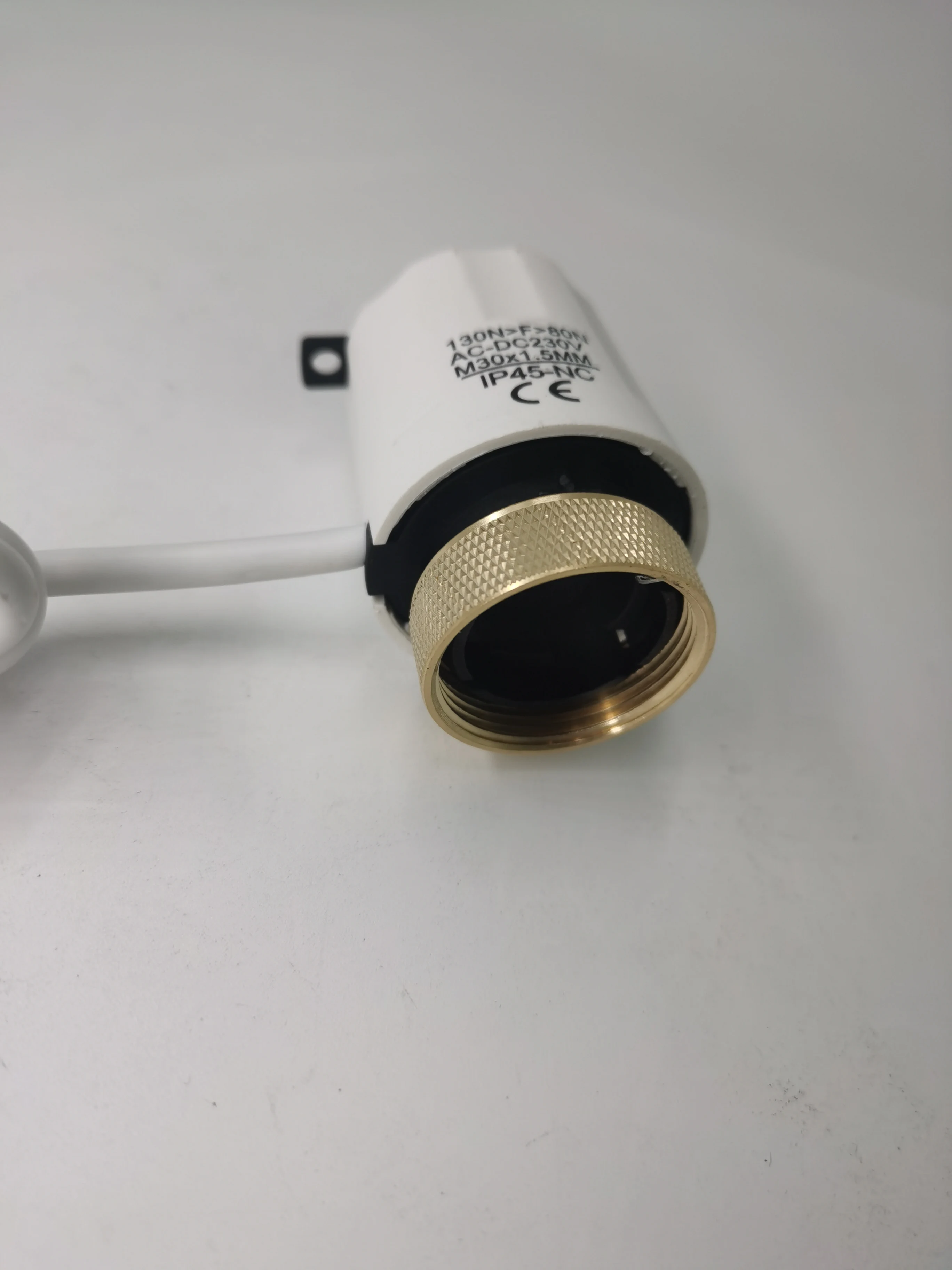Floor Heating Electric Thermal Actuator M30*1.5mm Thermostatic Valve Actuator For Underfloor Heating System