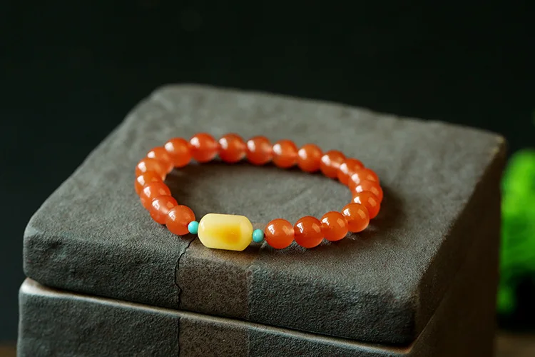 12106048740_1132041467