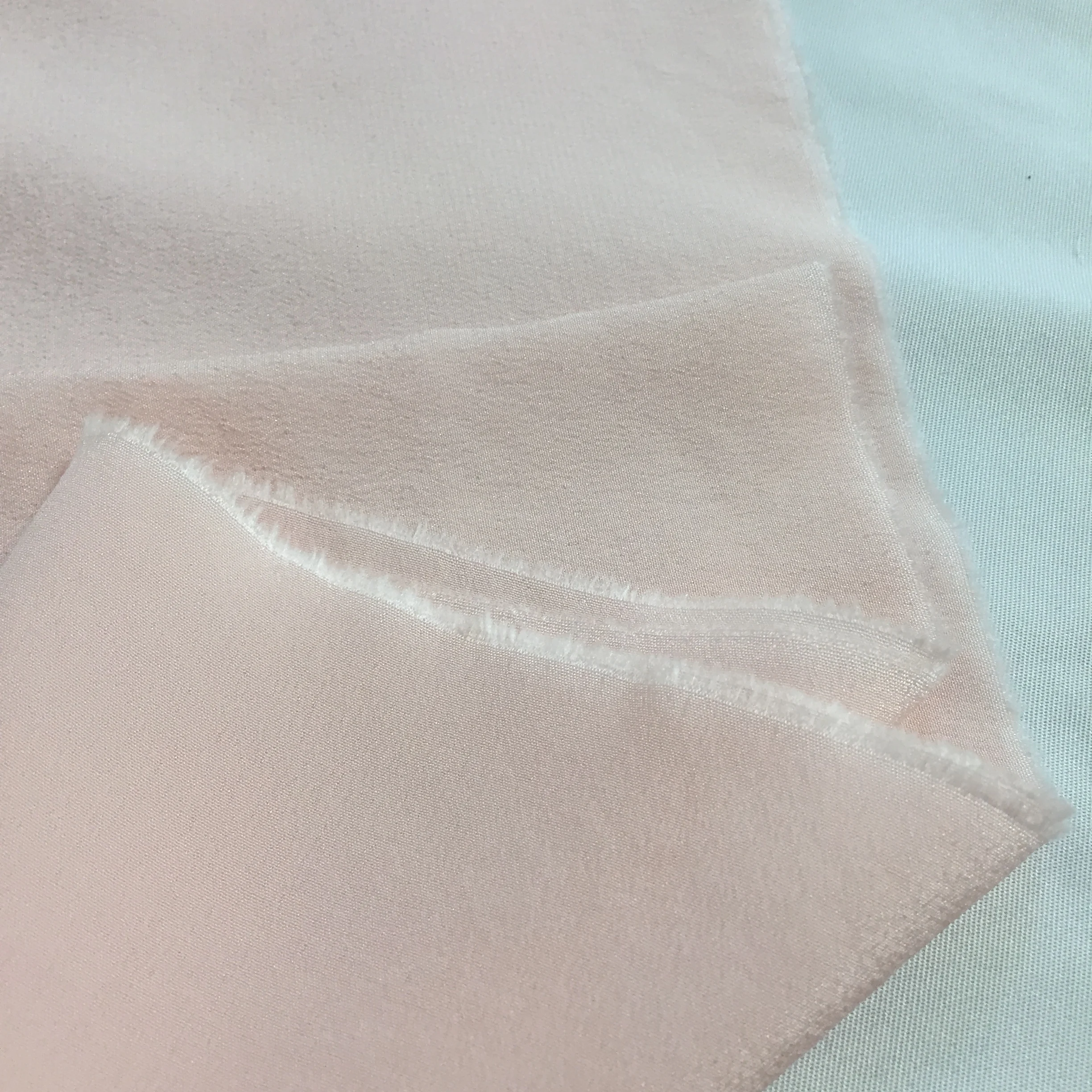 IN STOCK Habotai  Plain Colour Silk Crepe De Chine Fabric 12mm/14mm/16mm/18mm/30mm/40mm 100% Stretch Cdc/ Spandex Hot Sale