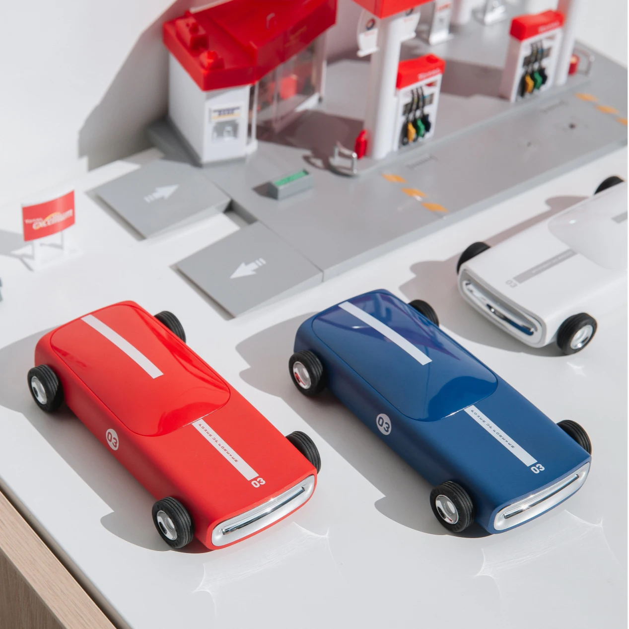 Portable mobile phone 10000mah quick charge  wireless charger power bank