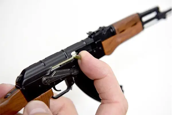 Mini AK47 Rifle Removable Metal Diecast Alloy Model Gun Toys Sets