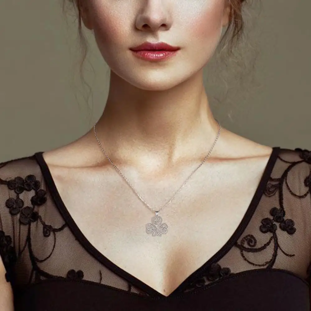 Цепочка с кулоном в виде сердца из серебра 925 пробы