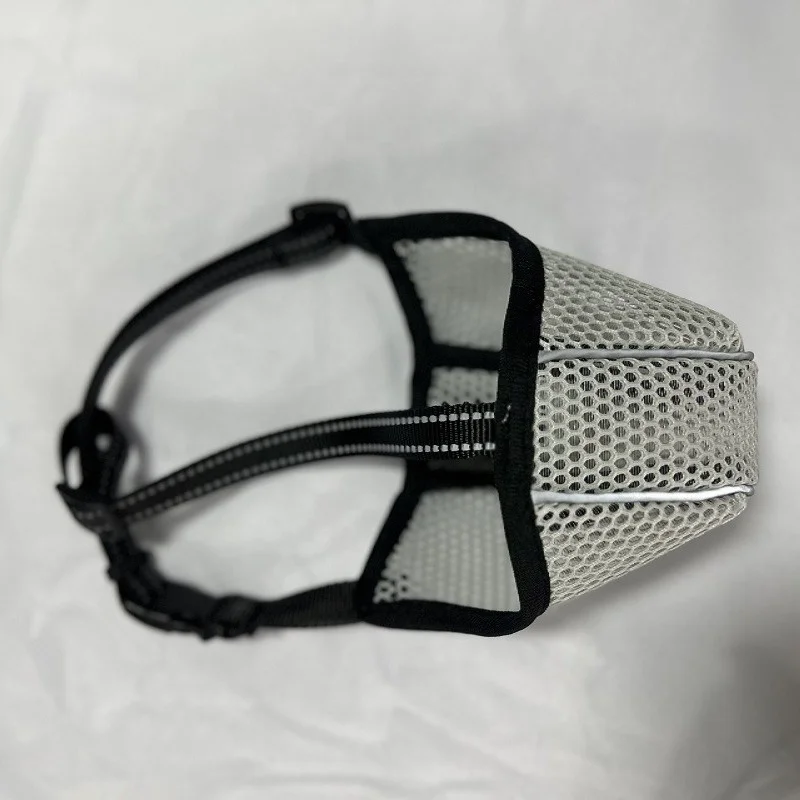 Wholesale Summer Soft Drinkable Pet Mesh Mouth Guard Breathable Adjustable Puppy Anti Barking Licking Chewing Dog Muzzles