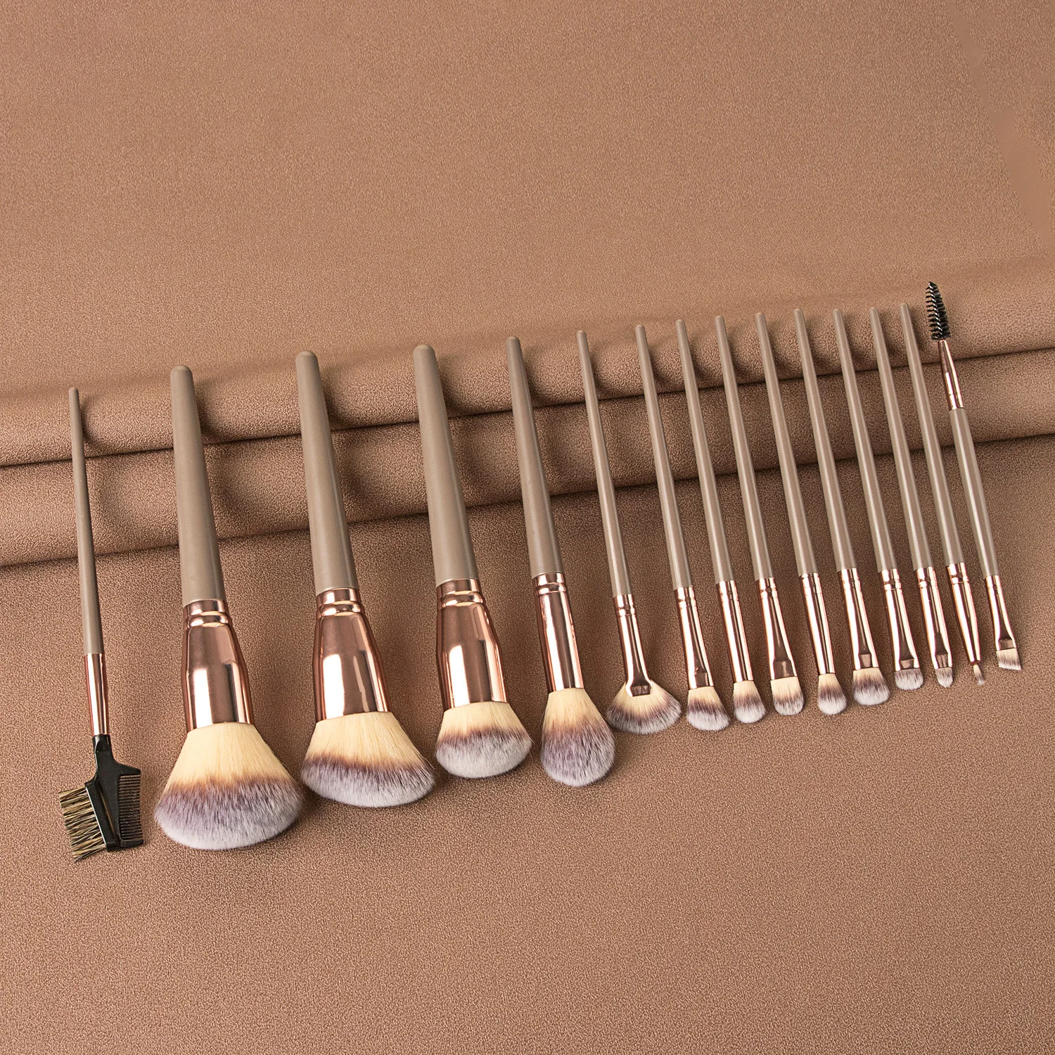 
2021 new style vegan makeup brushes 7pcs/10pcs/15pcs professional custom makeup brush set private label 
