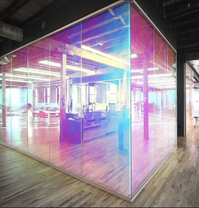 
Дихройное стекло 