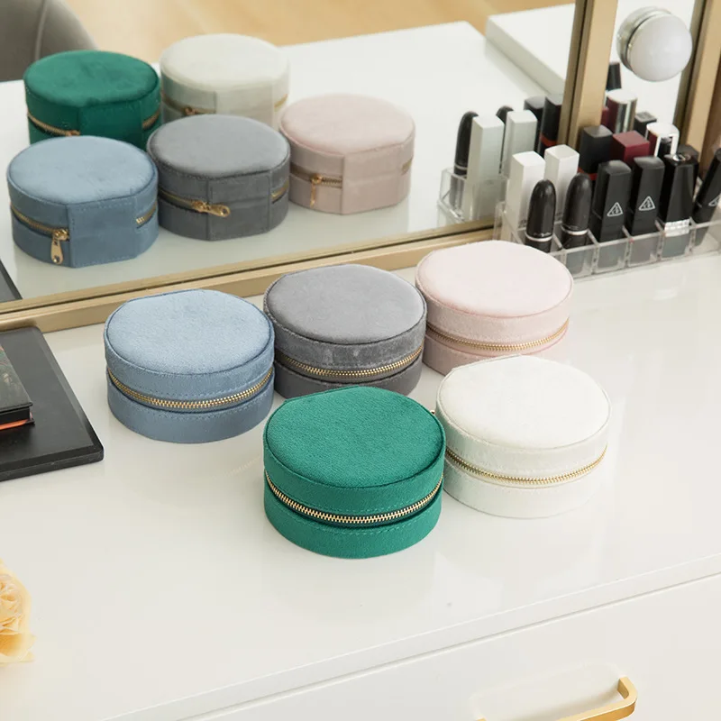 Portable Jewelry Storage Box Velvet Jewelry Box Earrings Ring Necklace round Travel Jewelry Case Boxes