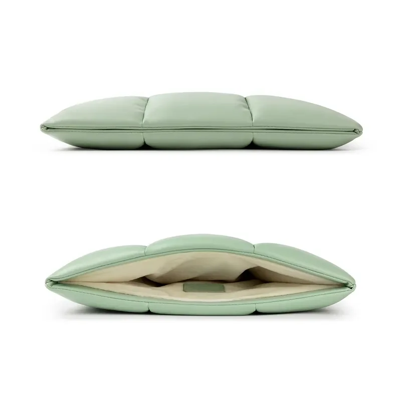 2023 New Fashion Puffy PU Leather Laptop Sleeve  Bag Women Laptop Carrying Case Mini Laptop Pouch