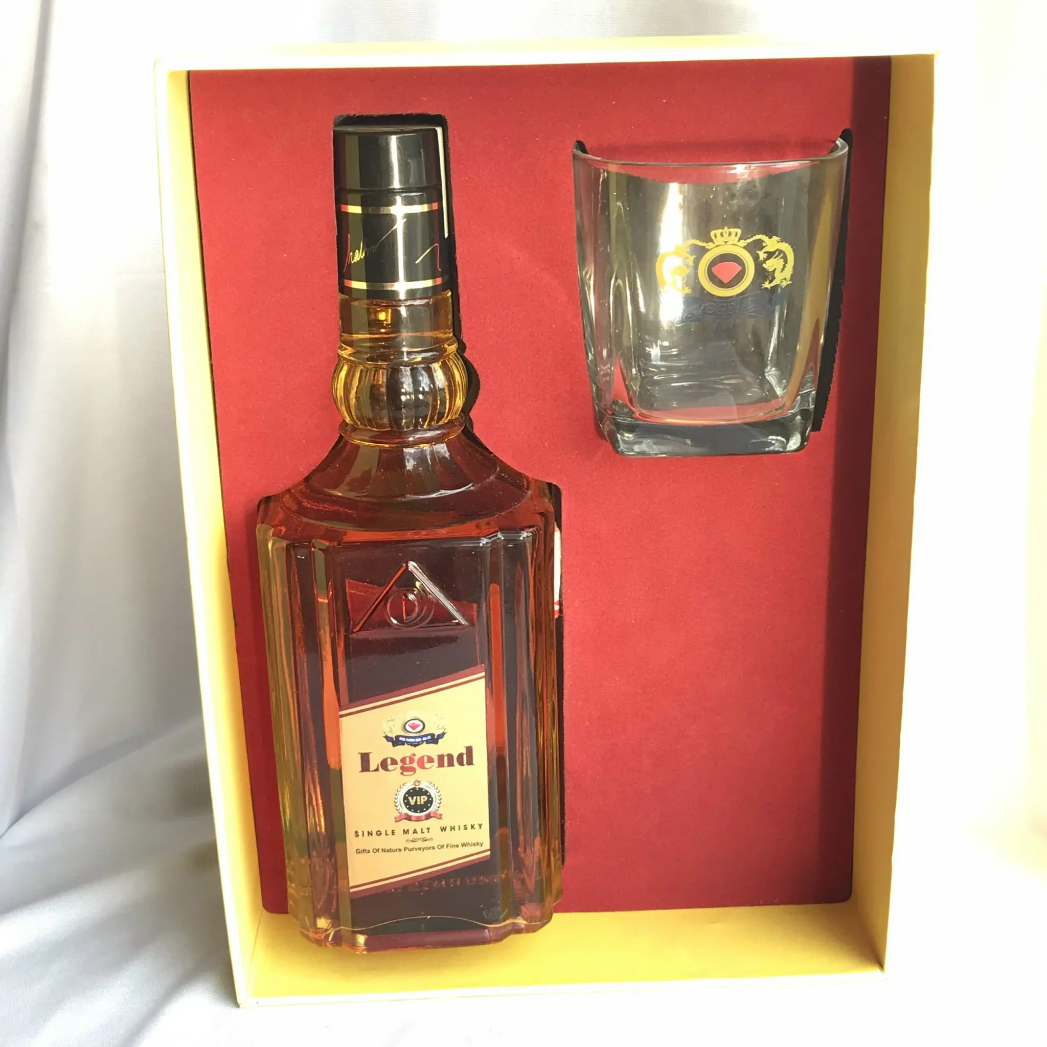 Legend Vip Whisky Bottle With Alcoholic Beverage Grains And Herbs Blended Grain Whisky