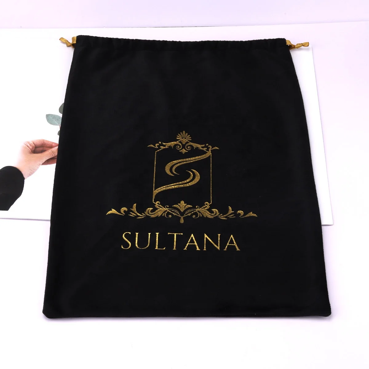 High End Custom Gold Logo Printed Velvet Dust Bag For Hat Drawstring Hair Dryer Storage Velvet Packing Pouch Bag