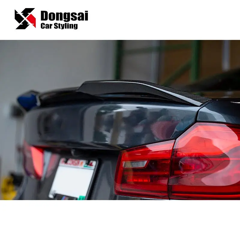 DA Type Dry Carbon Fiber Rear Truck Lip Wing Spoiler Ducktail for BMW 5 Series G30 520d 530i 540i F90 M5 Competition