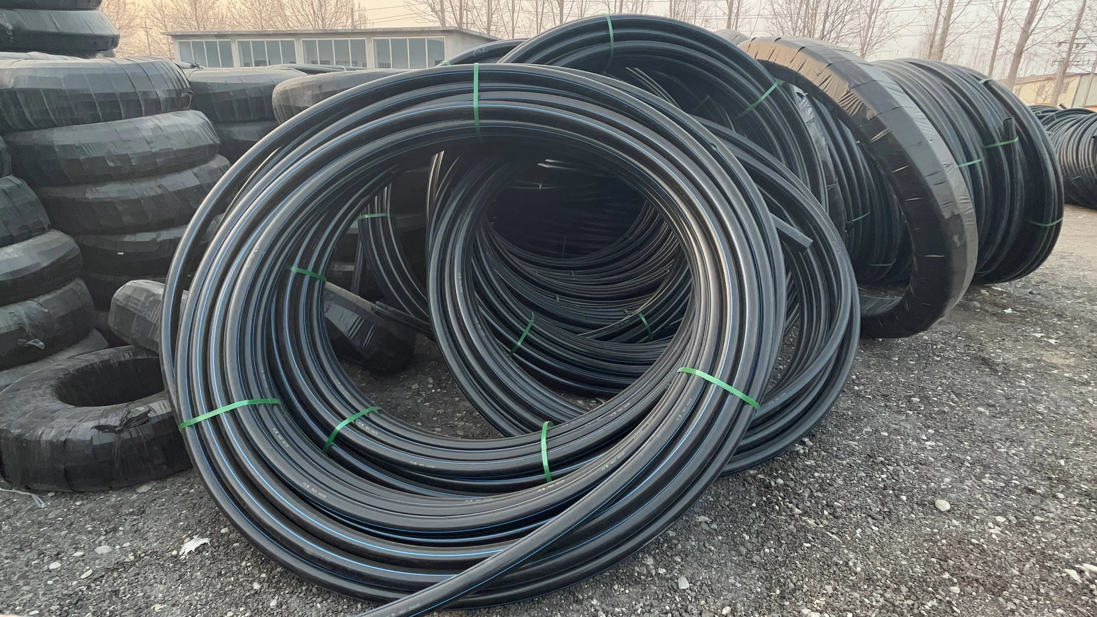 6mm, 12mm, 32mm, 63mm, 1200mm HDPE coil pipe polyethylene pipe for irrigation/ water supply