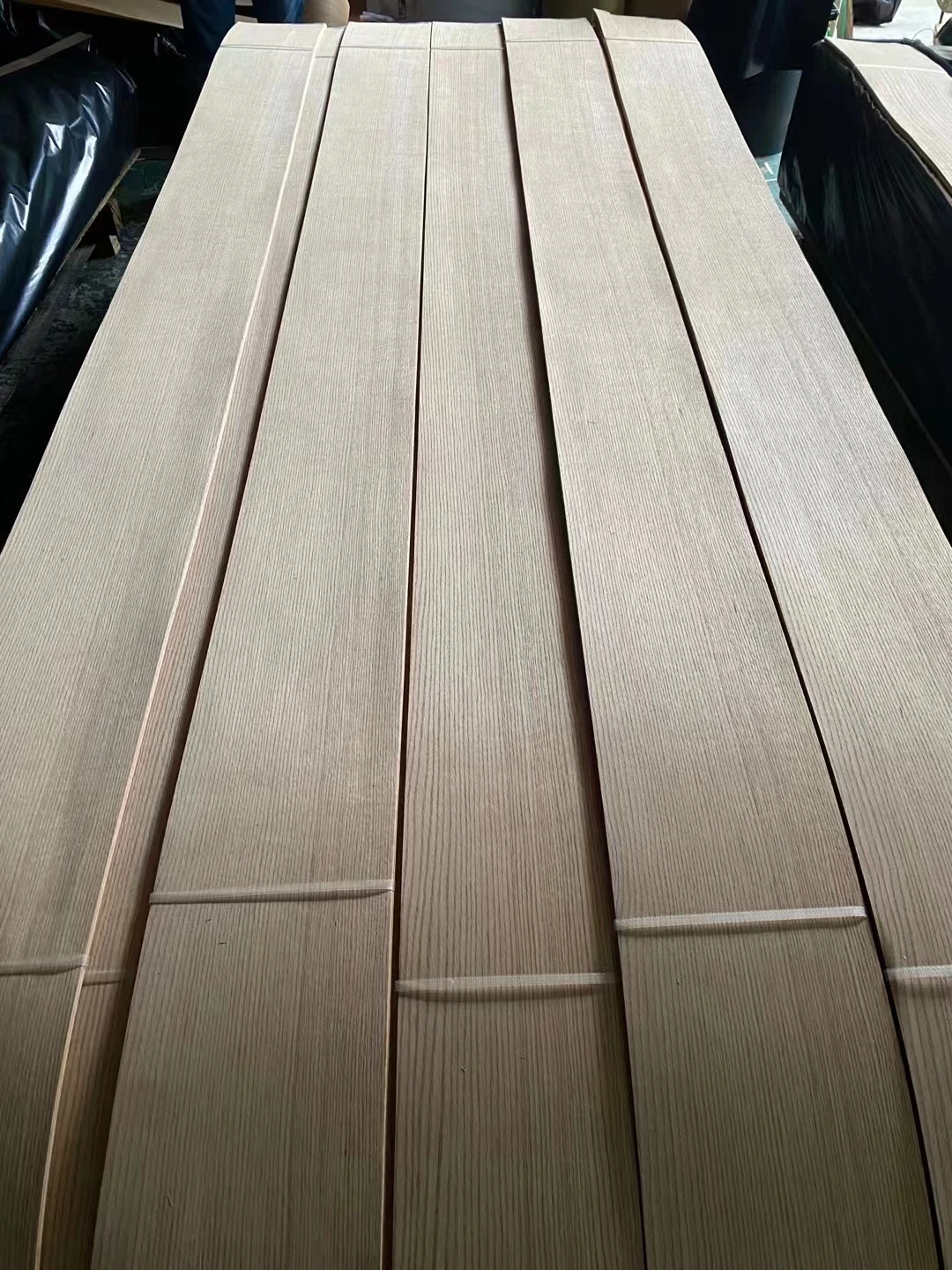Wholesale Prices Thick Red Oak Veneer Lipping Economical High Grade Red Oak Veneered Mdf