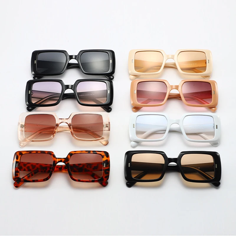 2022 New Square-Framed Fashionable Sunglasses Vintage rivet sunglasses Street Photography Sunglasses