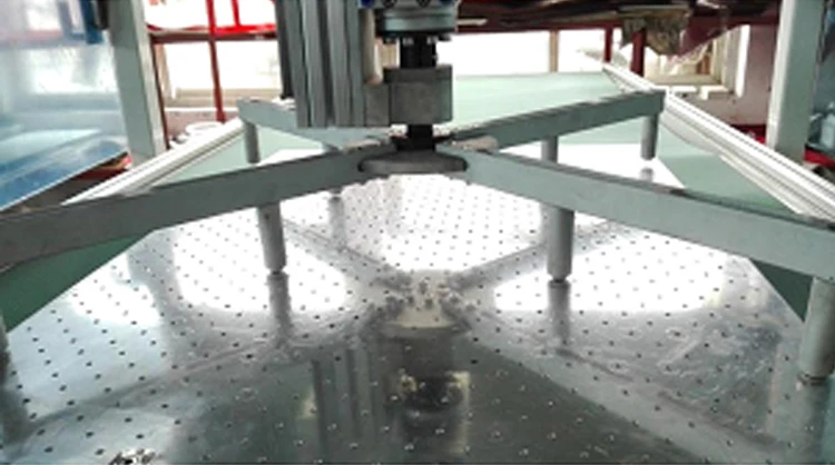 
LITAI TQA-760/540 plastic bops thermoforming machine for disposable packing box 