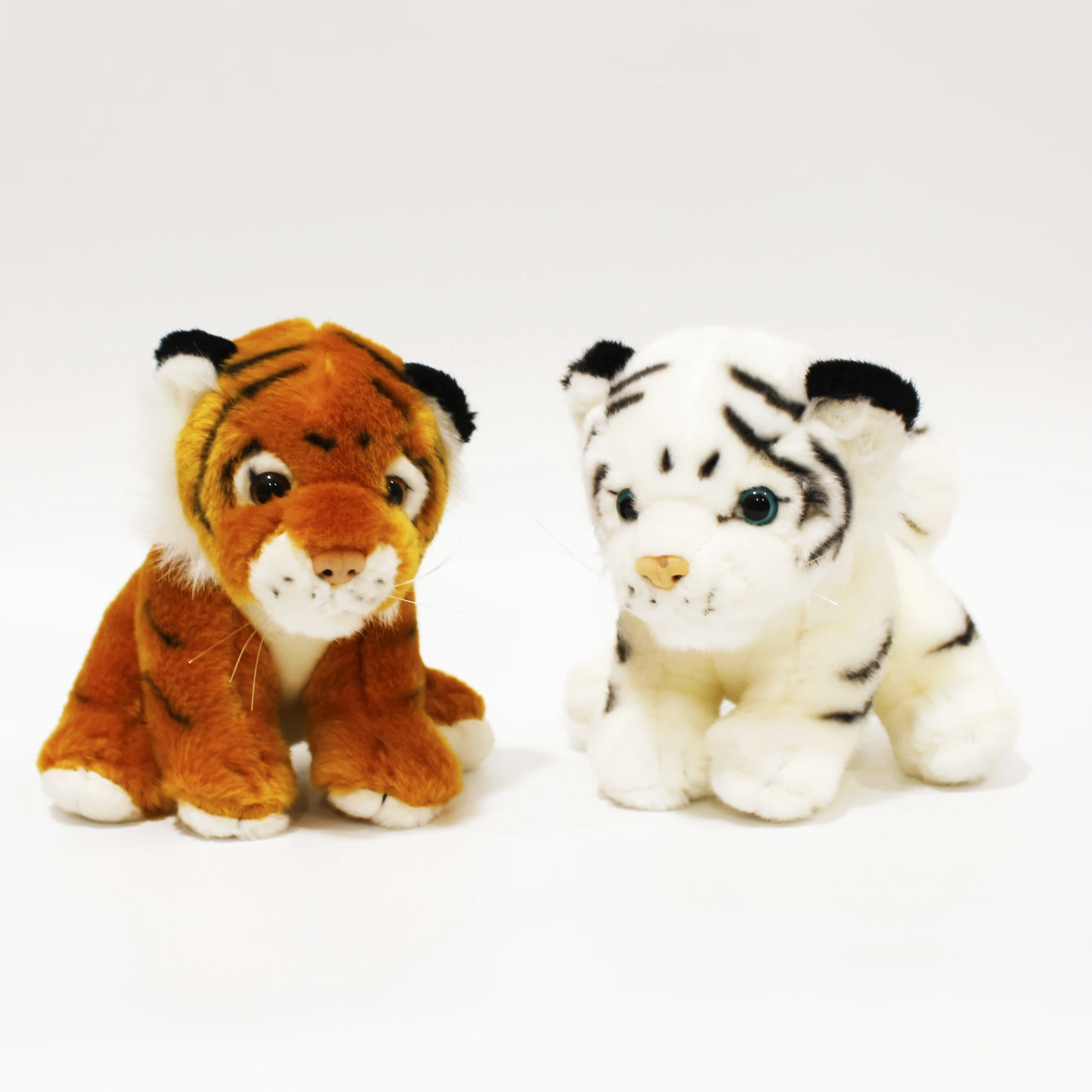 Simulated animal leopard tiger doll husky plush toy panda tiger doll boys and girls gift doll