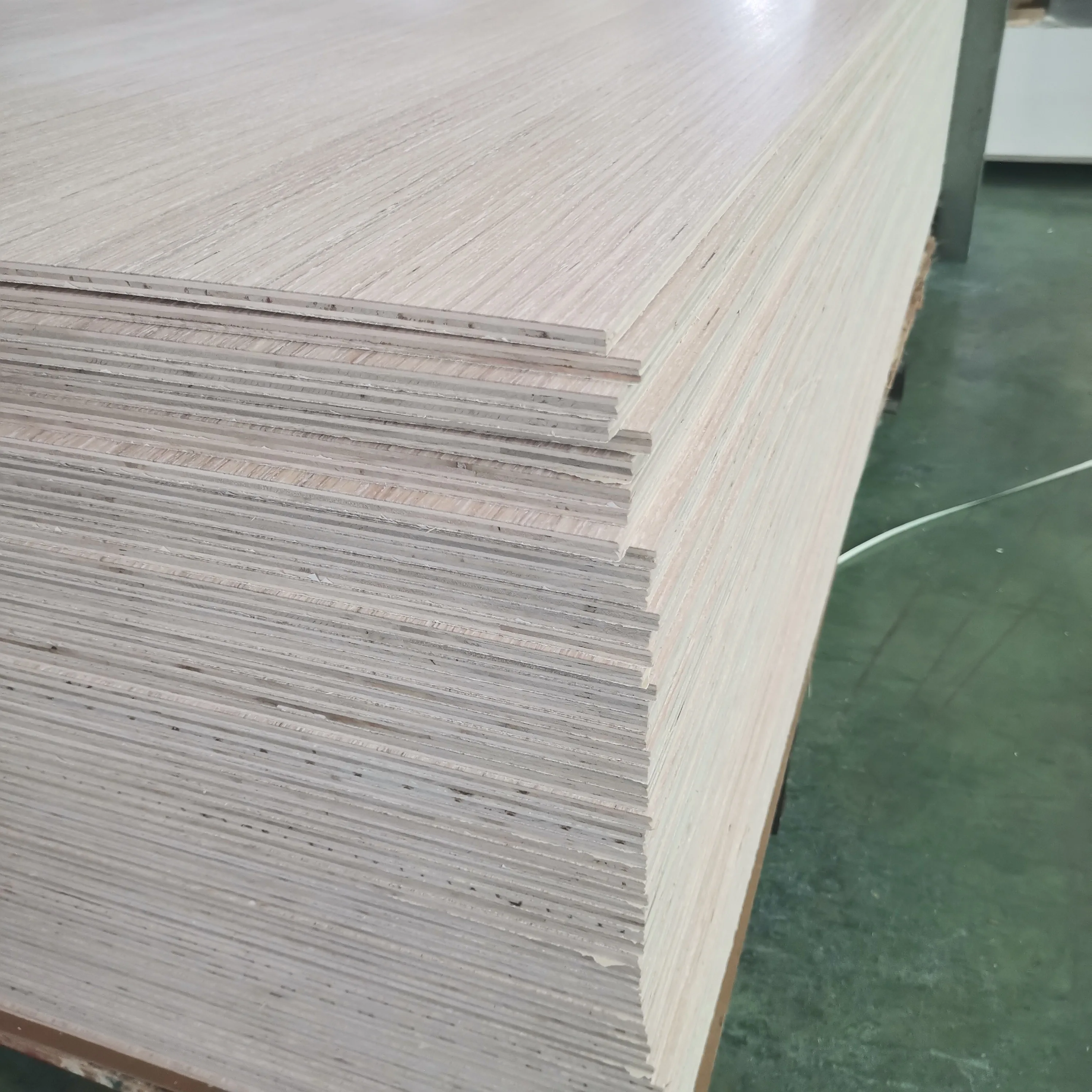 Good Quality Of Full Birch plywood sheet 18mm With Ce Fsc Iso Certificate 12mm 15mm 20mm