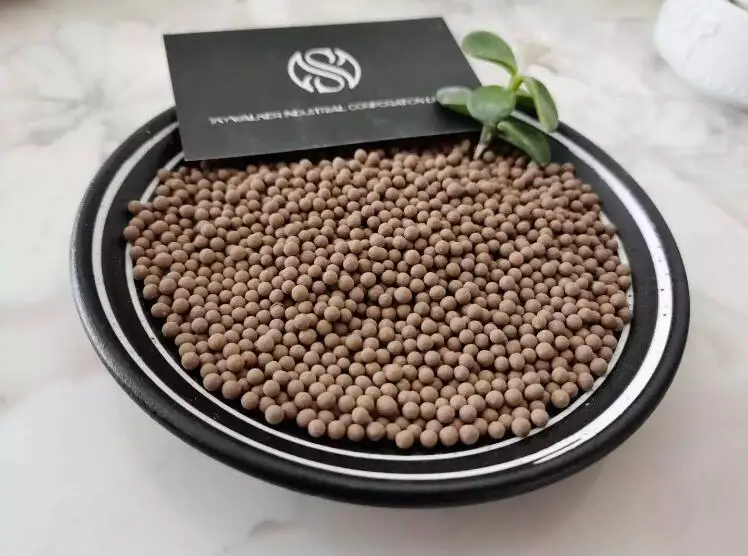 Hot sale clay desiccant with size 2-4mm, 1-3mm 30% absorption. Non-toxic, Odorless, Eco-friendly, Non-pollution