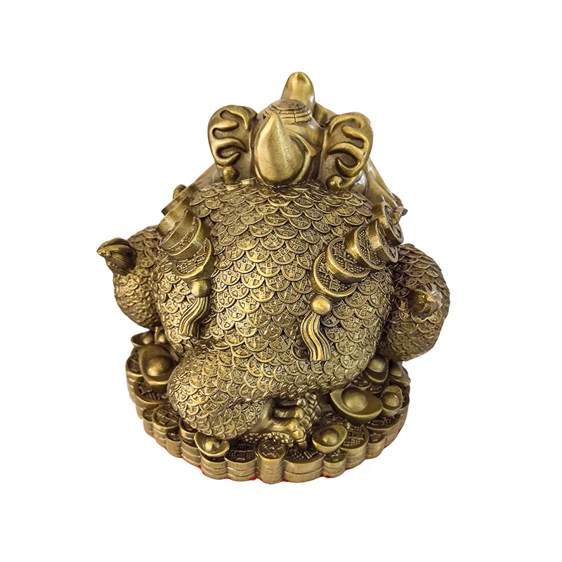 Factory Chinese traditional fengshui products golden toad treasure lucky animal brass frog ornaments