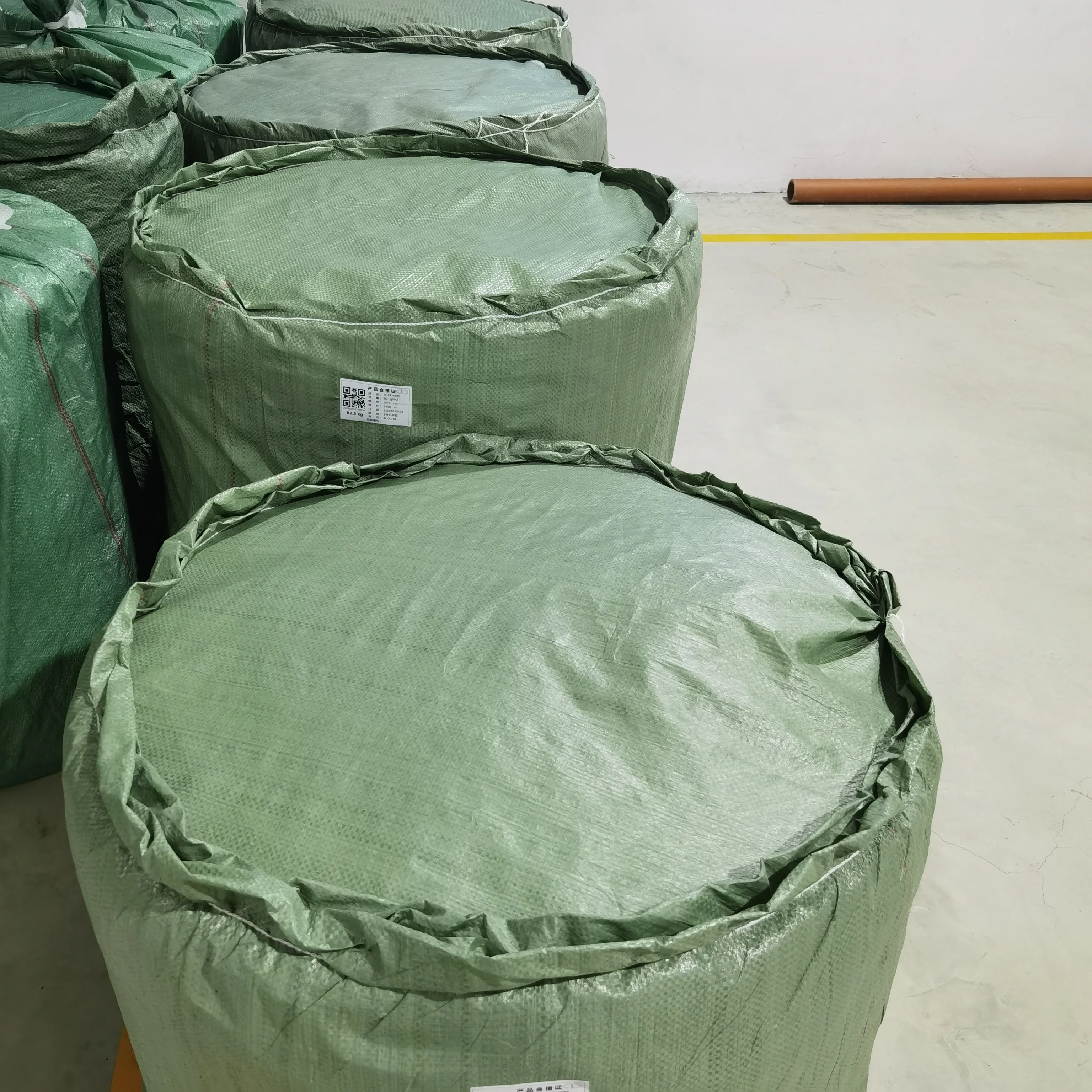 35-60GSM PET50N50 Spunlance Non woven Half Cross Mesh Spunlace Nonwoven  Fabric for Dry Wet Wipes