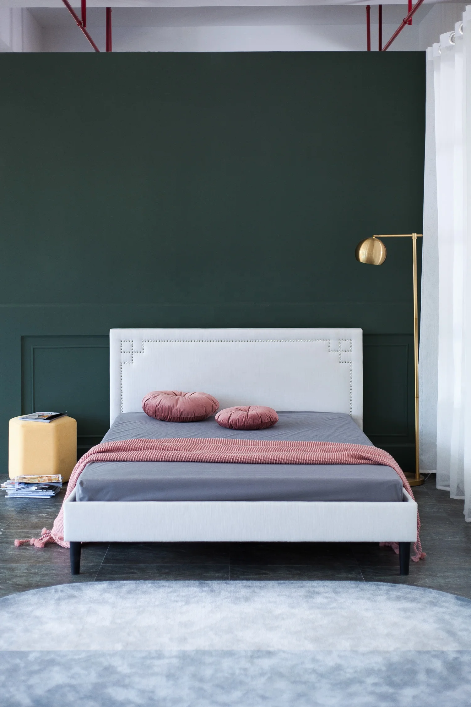 
Standard Upholstery Tufted Headboard King Size Wood Bed Frame with Wood Slats 