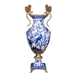 European Style Soft Mounted Ceramic Vase Blue And White Porcelain Vase