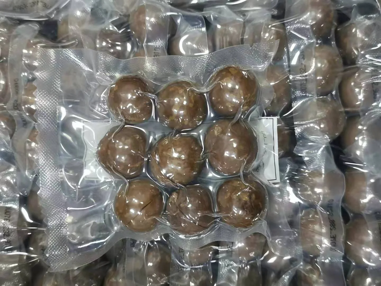 Factory Price Macadamia Nuts Wholesale Roasted Macadamia Nuts without shell Creamy/ Coffee/ Coconut Flavored in Bulk OEM package