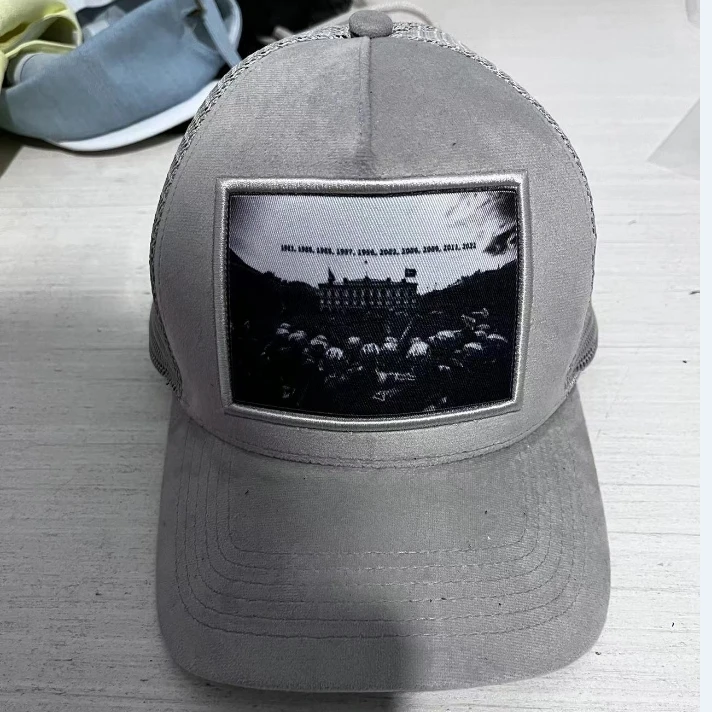 Wholesale Mesh Custom Velvet Trucker Cap 5 Panels Custom printing Patch 3D puff Embroidery Velvet Trucker Hat