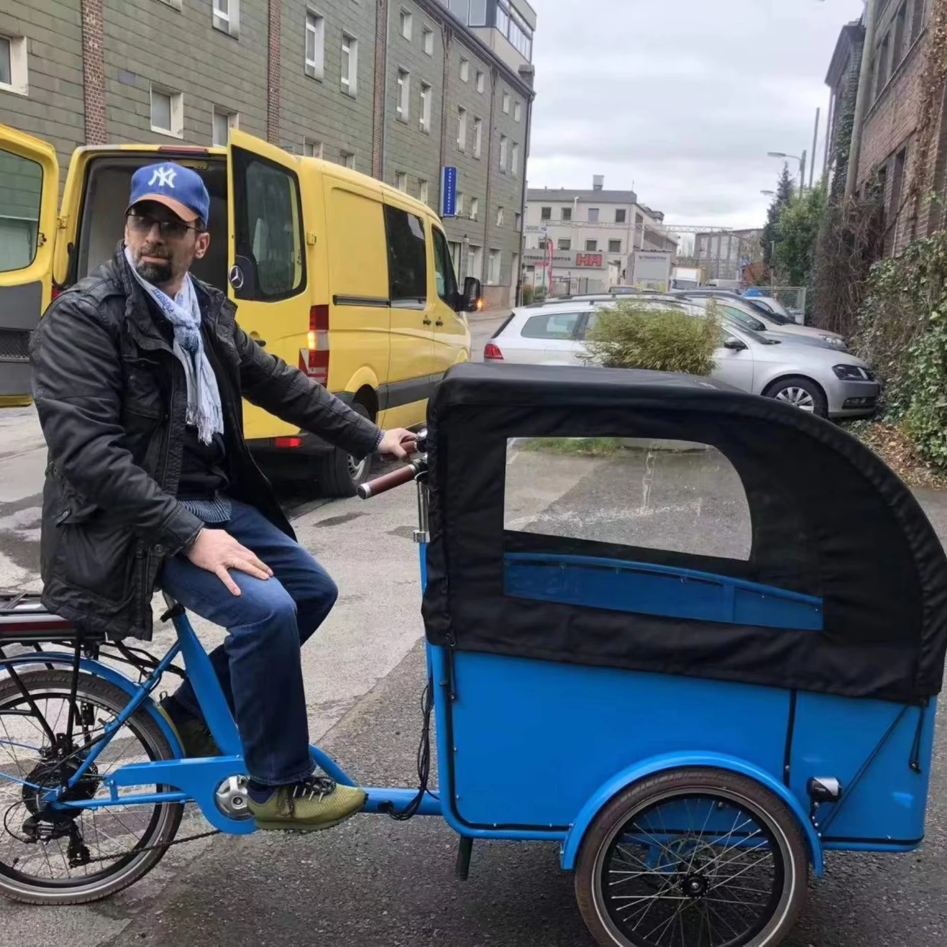 Front Kids Baby Seats Fashion Electric Family Cargo Bikes with Rain cover