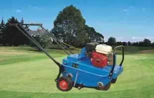 Forest Ground Aeration and Permeability Perforator Lawn Maintenance Perforating Equipment Walk-behind Gasoline Lawn Perforator