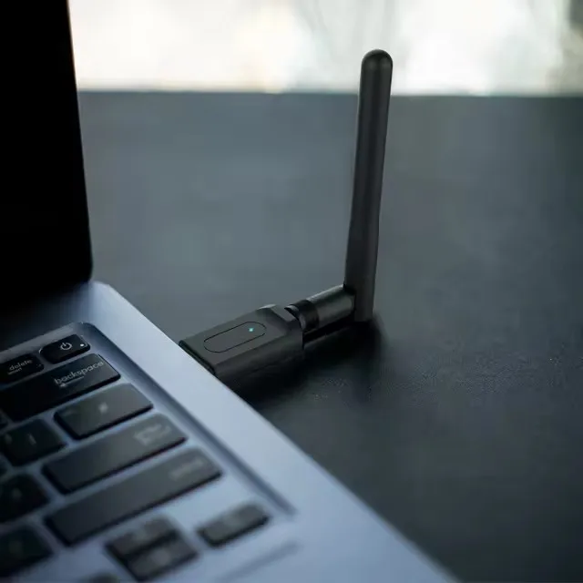 Factory Directly Sales Wireless Data Transfer Antenna USB Dongle Support Heart Rate Sensors Group Training