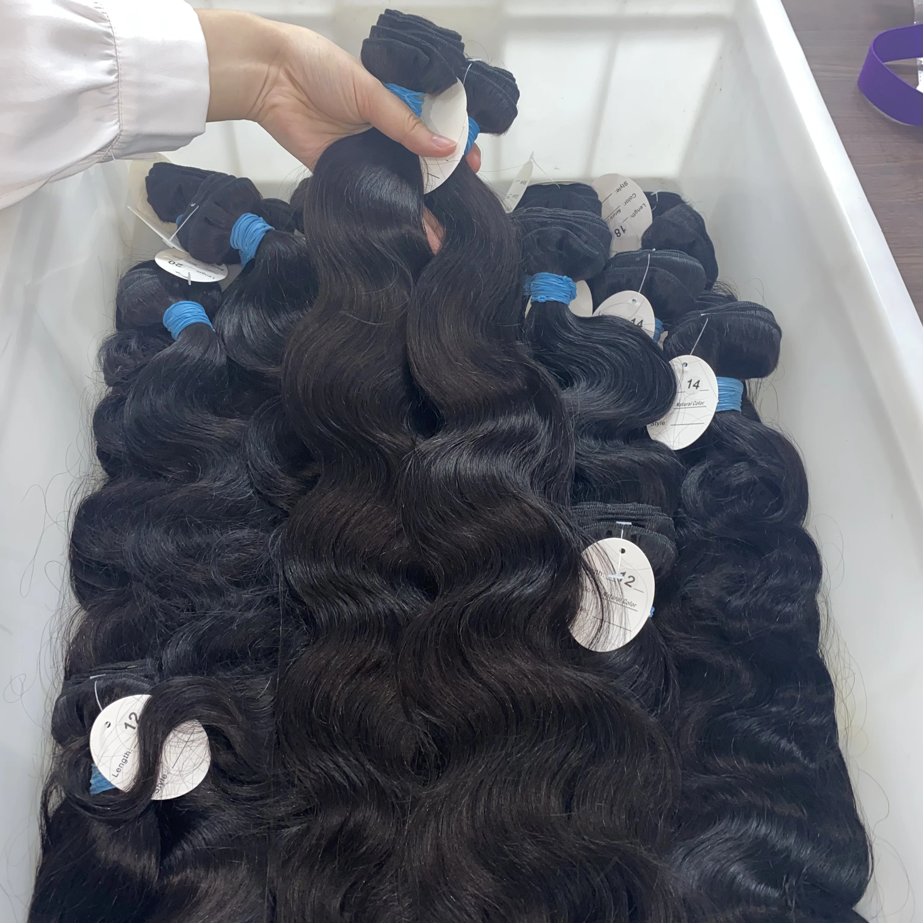 Free Sample Natural Brazilian Human Hair Cuticle Aligned Extensions Sexy Women Hair