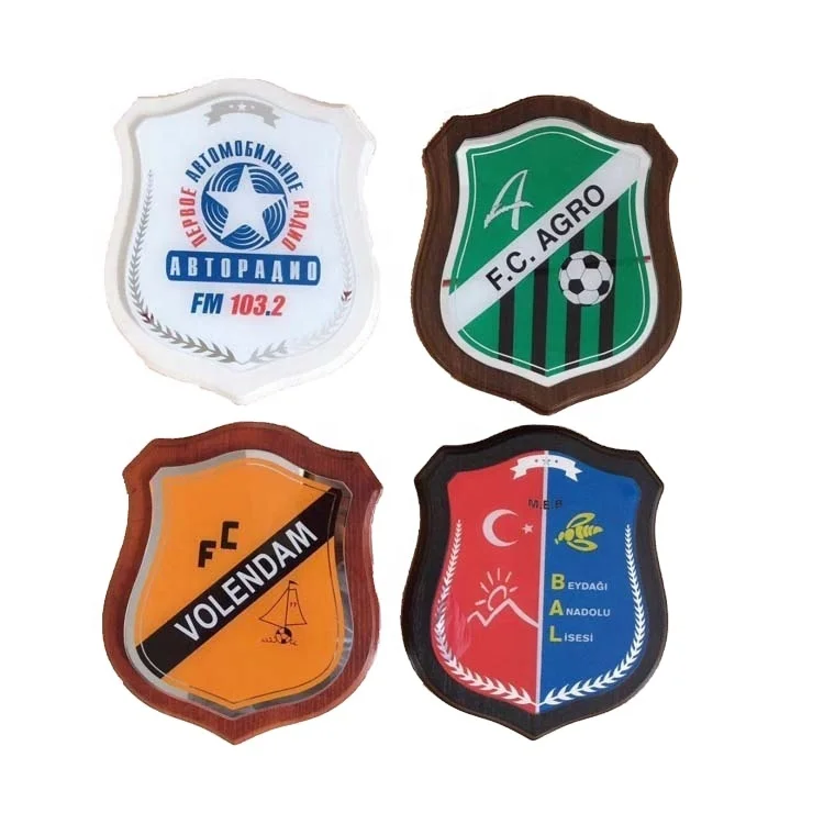 China manufacturer trophy soccer  Metal trophy