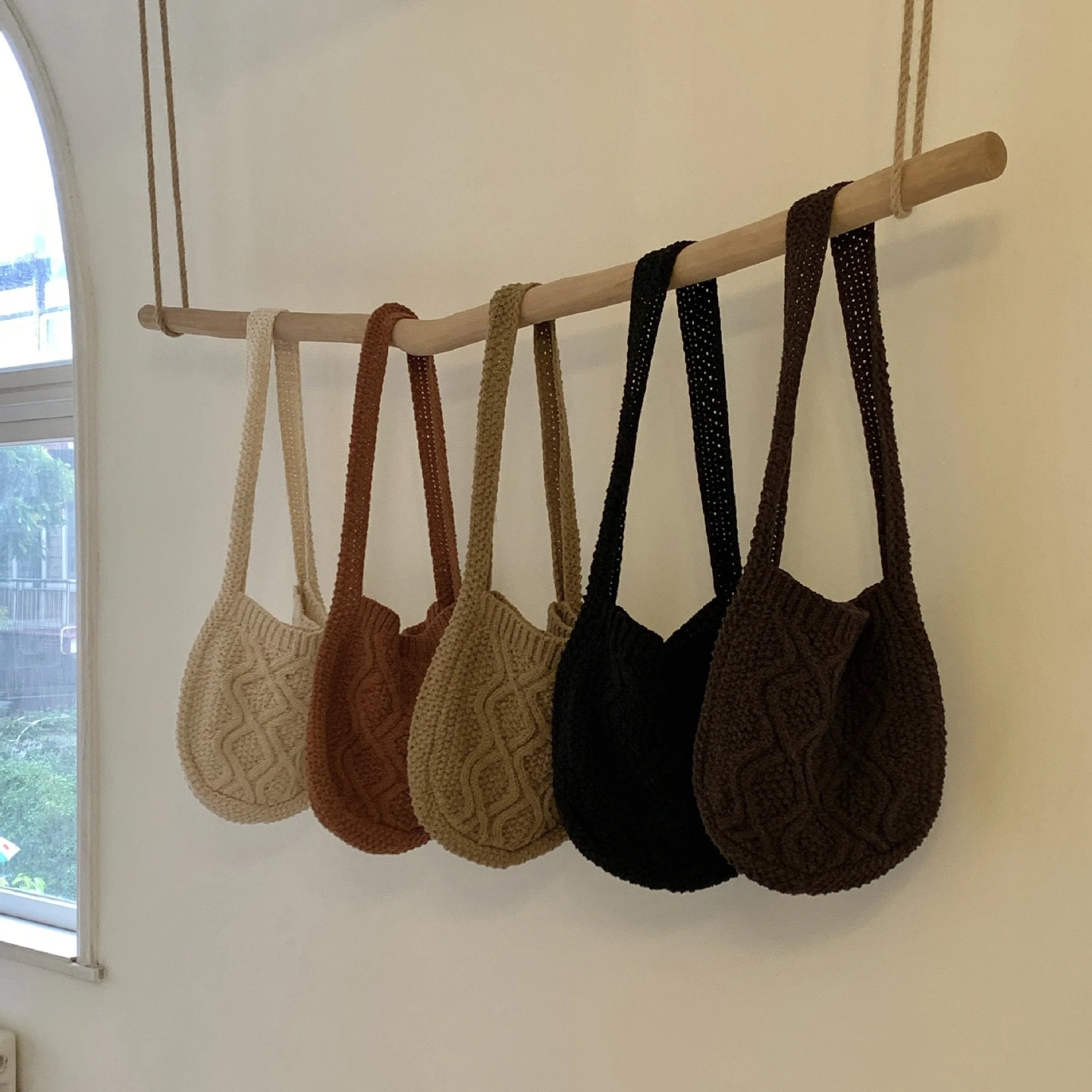 Hot Selling Fashion Vintage Single Shoulder Cotton Knitting Bag New Crochet Handbag For Seaside Vacation Simple Casual Beach Bag