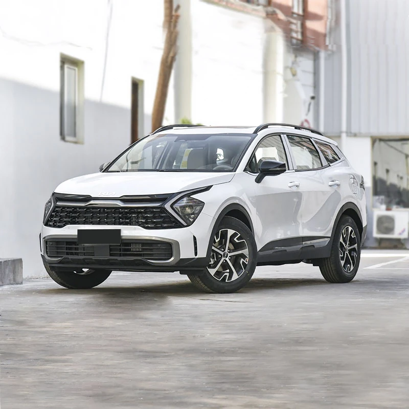 2023 Hot selling gasoline car 1.5T 2.0T 8-speed manual transmission  four-wheel drive Kia Sportage Petrol SUV for sale